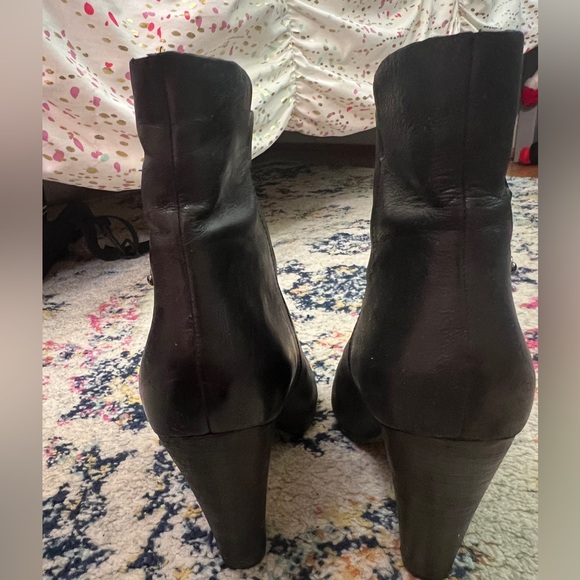 Guess Peep Toe Ankle Bootie - Size 8 - Picture 4 of 6